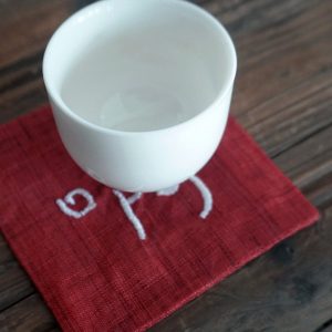 绣字杯垫